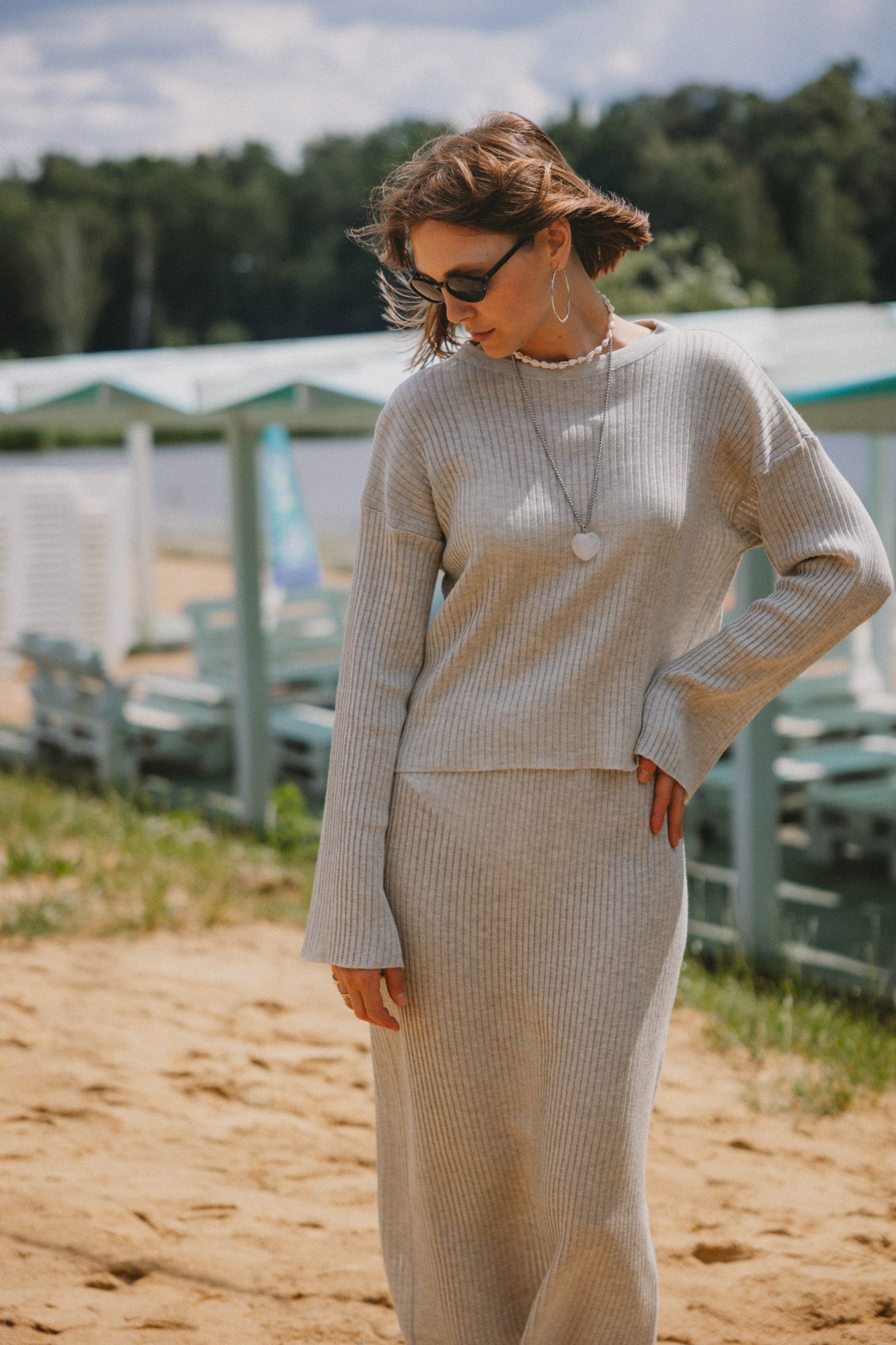 Юбка трикотажная в рубчик макси жемчужный S-M